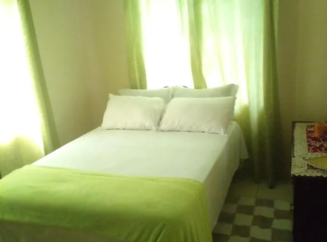 Pensión Happy And Comfortable *